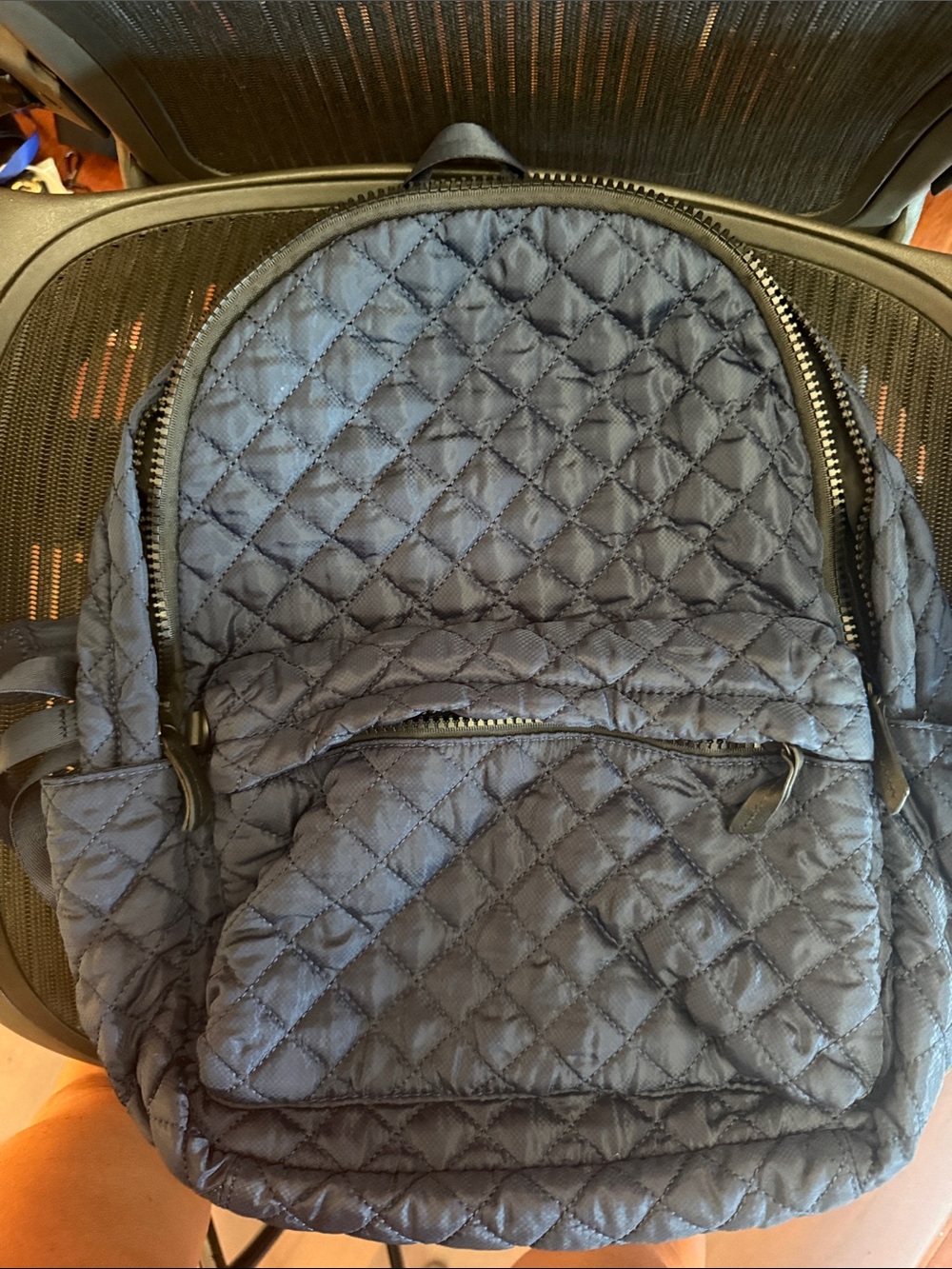 VIV & VINE Quilted Nylon Backpack Navy Blue Puffer Bag Work Travel - Picture 3 of 6